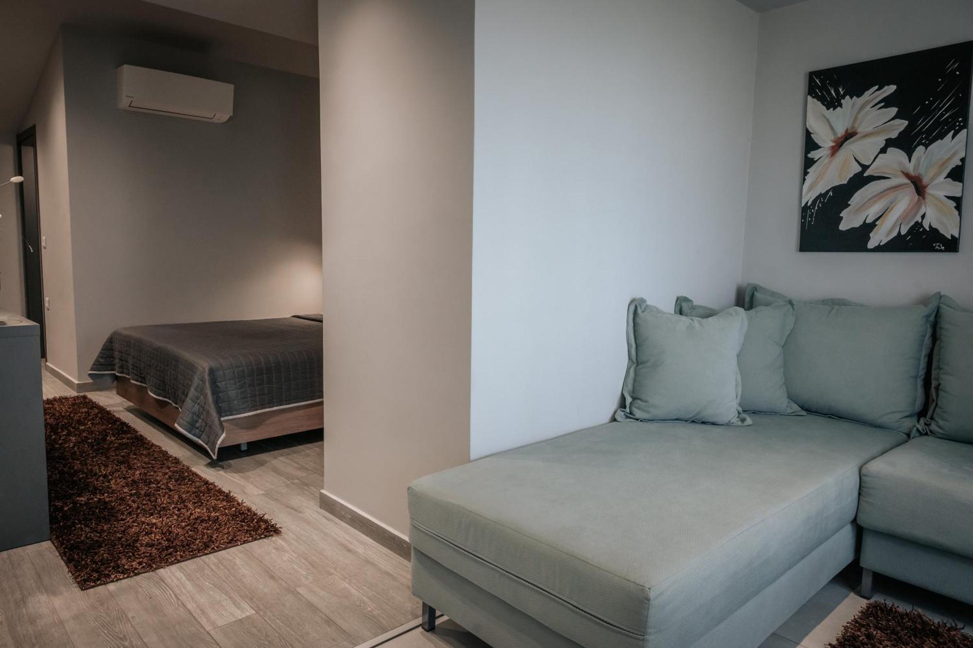 Elizabeth Queen Luxury Rooms Paralía Exteriör bild