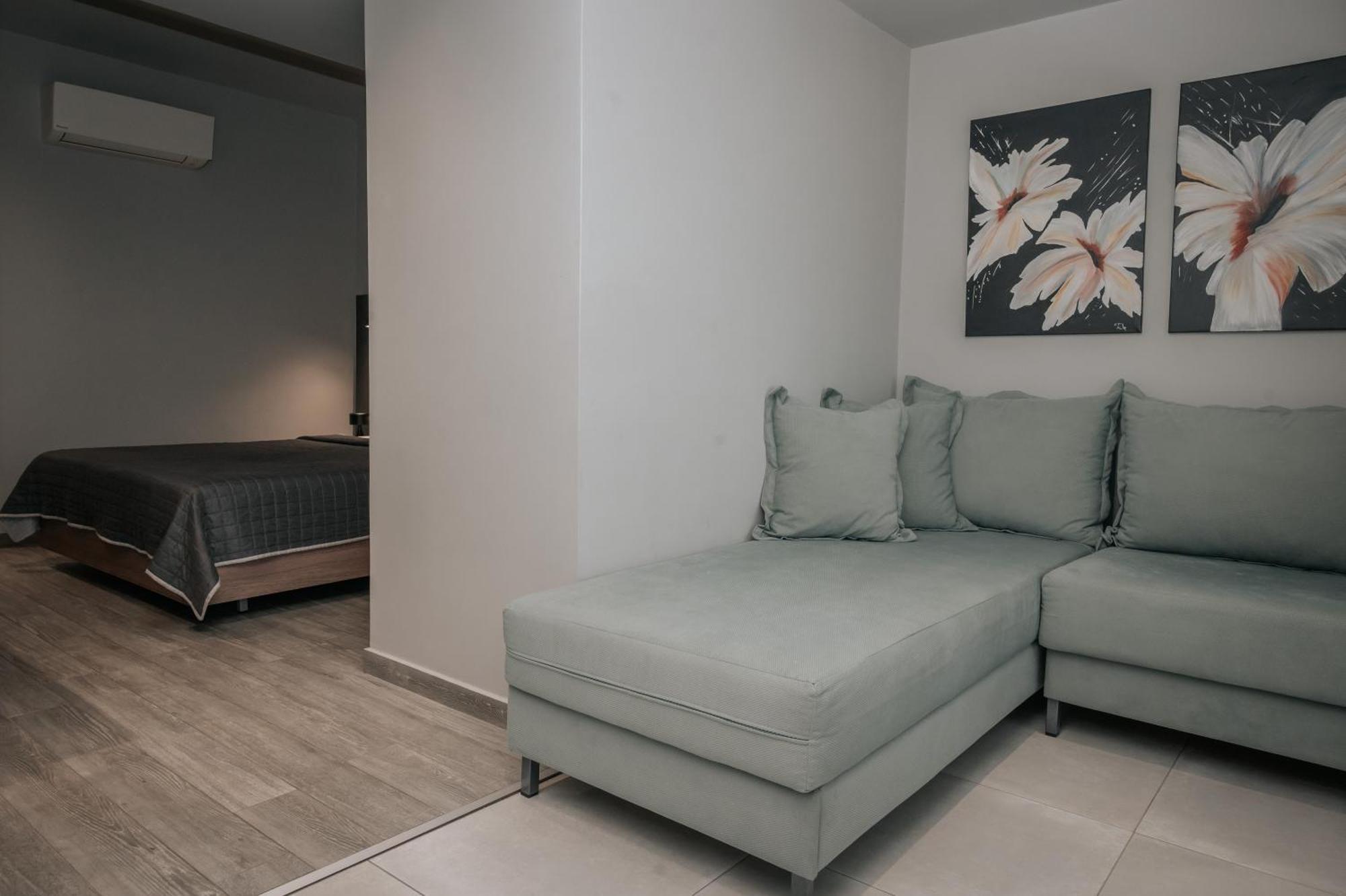Elizabeth Queen Luxury Rooms Paralía Exteriör bild