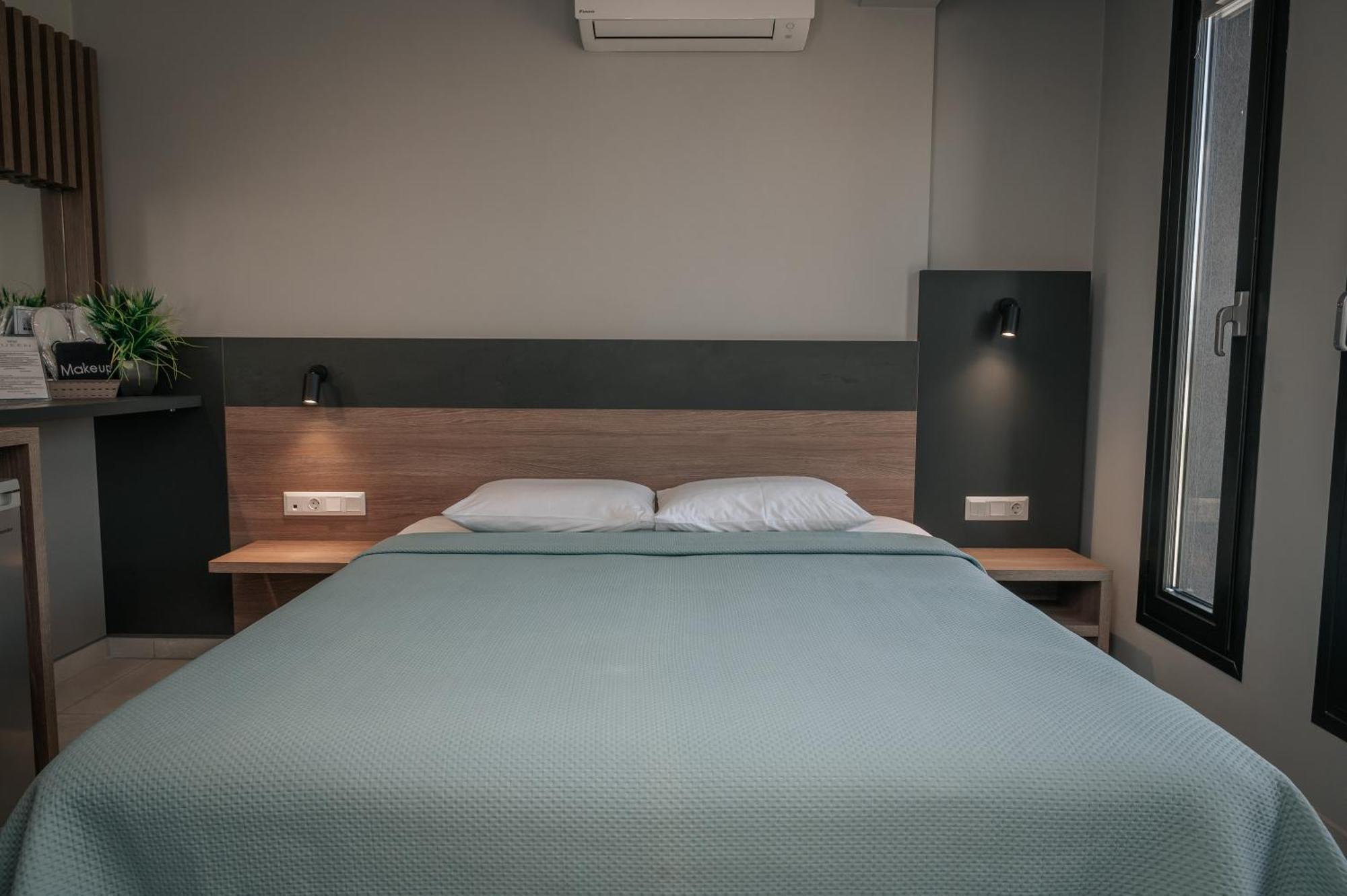 Elizabeth Queen Luxury Rooms Paralía Exteriör bild