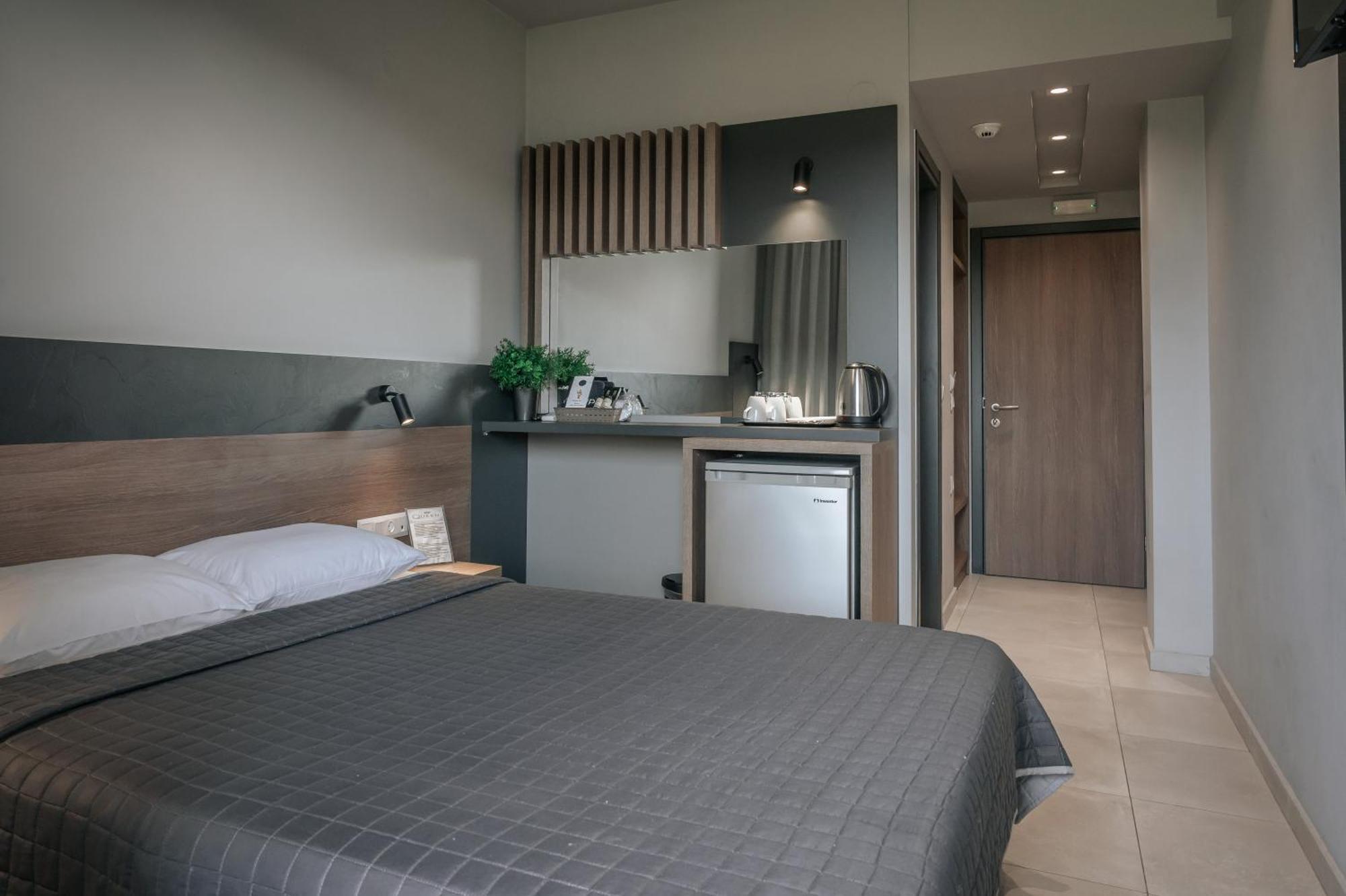 Elizabeth Queen Luxury Rooms Paralía Exteriör bild