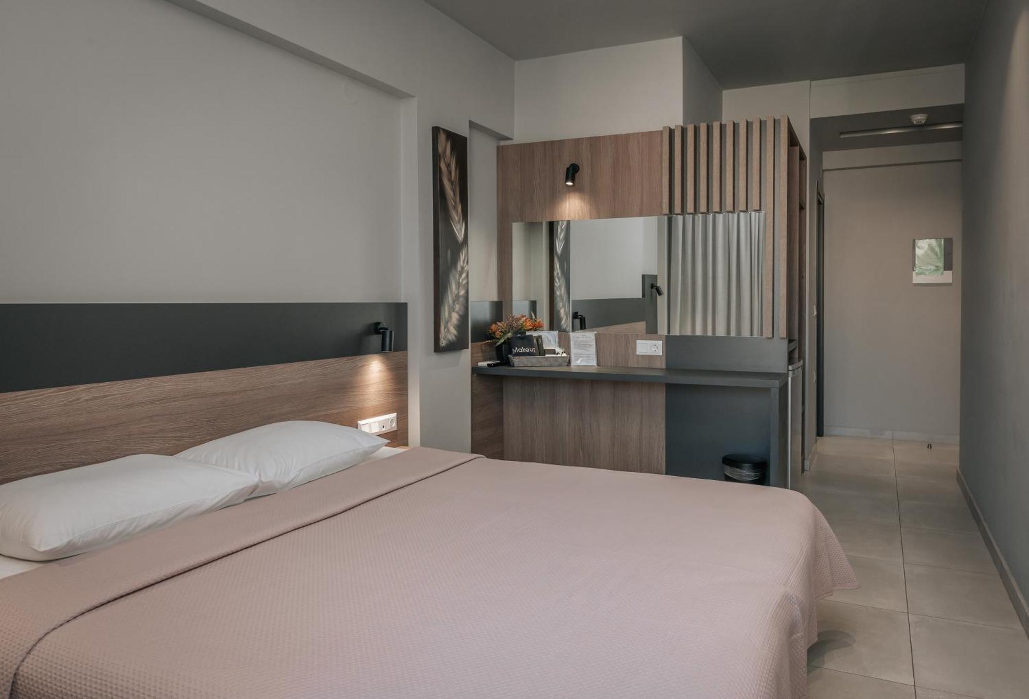 Elizabeth Queen Luxury Rooms Paralía Exteriör bild