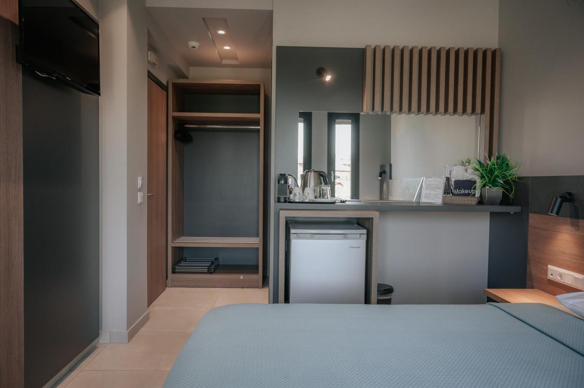 Elizabeth Queen Luxury Rooms Paralía Exteriör bild