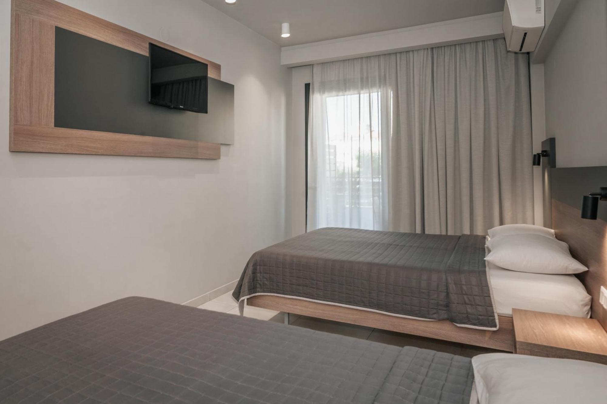 Elizabeth Queen Luxury Rooms Paralía Exteriör bild